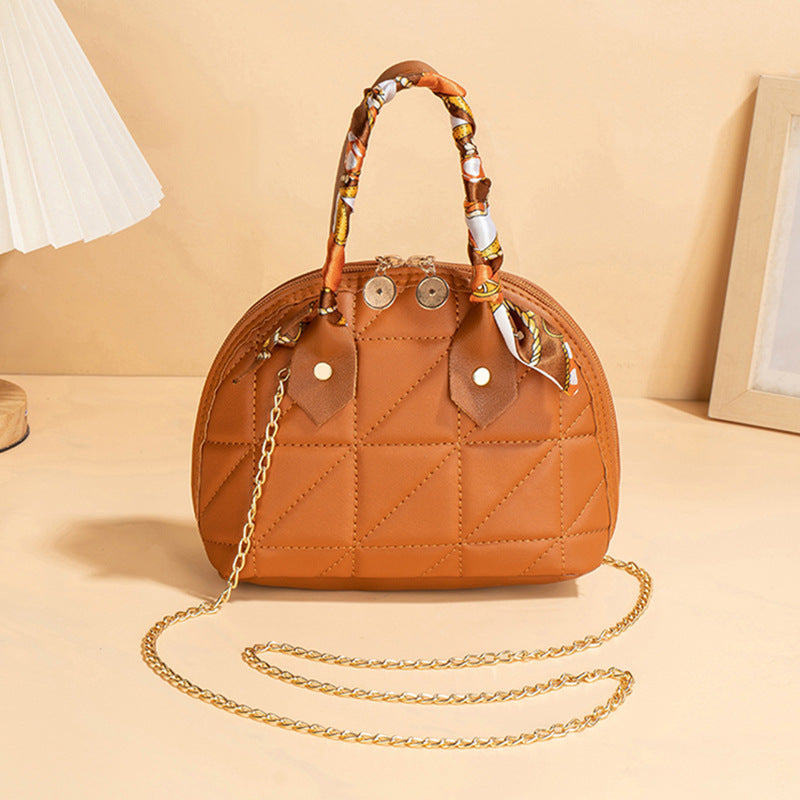 Wholesale Triangle embroidered shell handbag Minimum Order Quantity 3